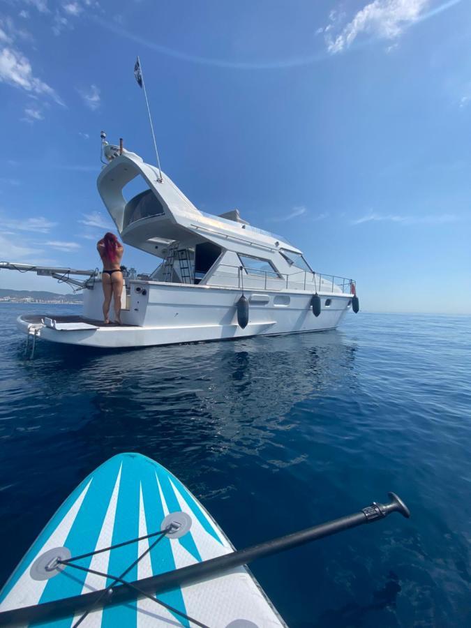 Barco Muy Romantico Con Parking! Sant Adria de Besos Buitenkant foto