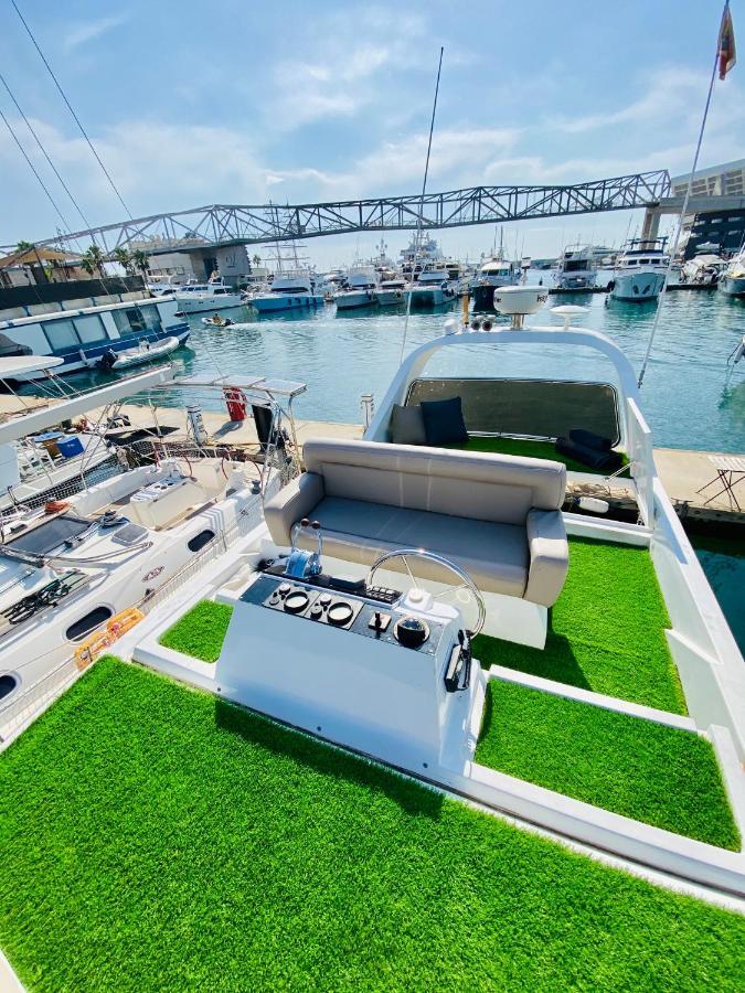 Barco Muy Romantico Con Parking! Sant Adria de Besos Buitenkant foto