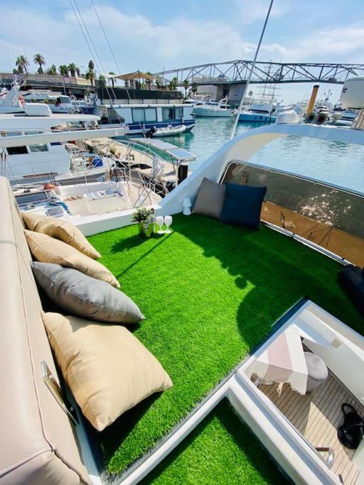 Barco Muy Romantico Con Parking! Sant Adria de Besos Buitenkant foto